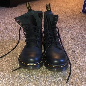 dr. martens Sz. 6